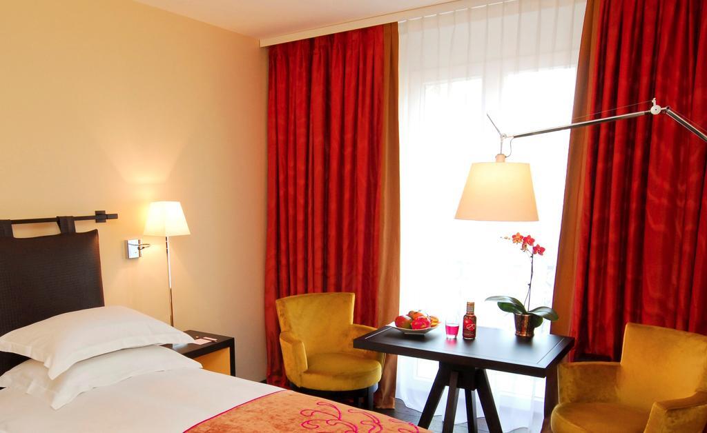 Eastwest Hotel By Malone Geneva Ngoại thất bức ảnh